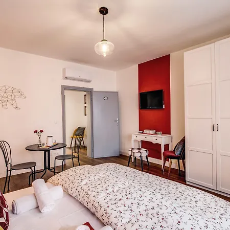 Aweshomeitaly - Vintage Guest house 3*