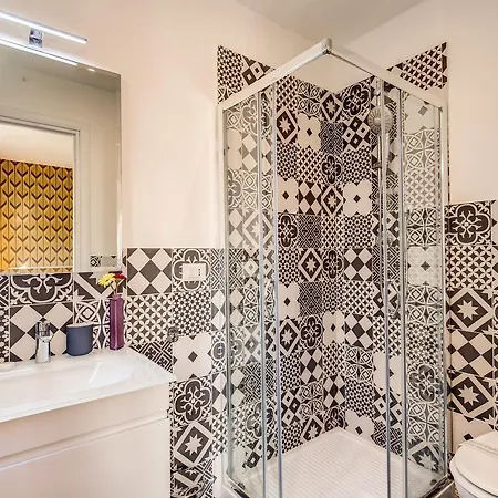 Aweshomeitaly - Vintage Guest house 3*